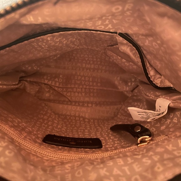 Kate Spade Striped Sling Crossbody
Bag Striped NWOT - Picture 13 of 15